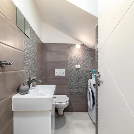 4 Bedroom Pet Friendly In Sikici Casa de Férias